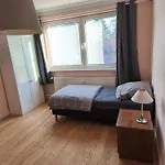 Lejlighed Grosse Fuer 4-6 Personen Bei Neubrandenburg Coelpin