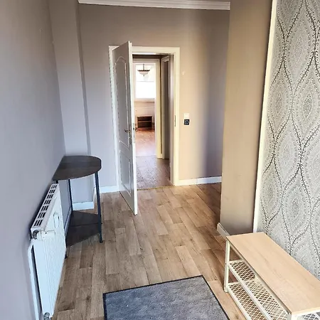 Apartment Große Für 4-6 Personen Bei Neubrandenburg *