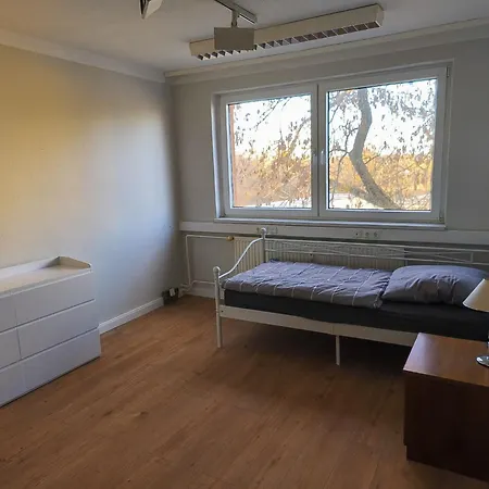 Große Für 4-6 Personen Bei Neubrandenburg Apartment Coelpin